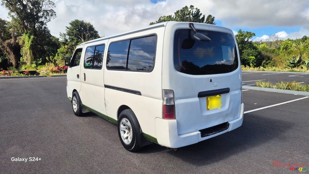 2008' Nissan Urvan photo #4
