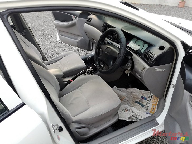 2001' Toyota Corolla NZE JAPAN photo #6