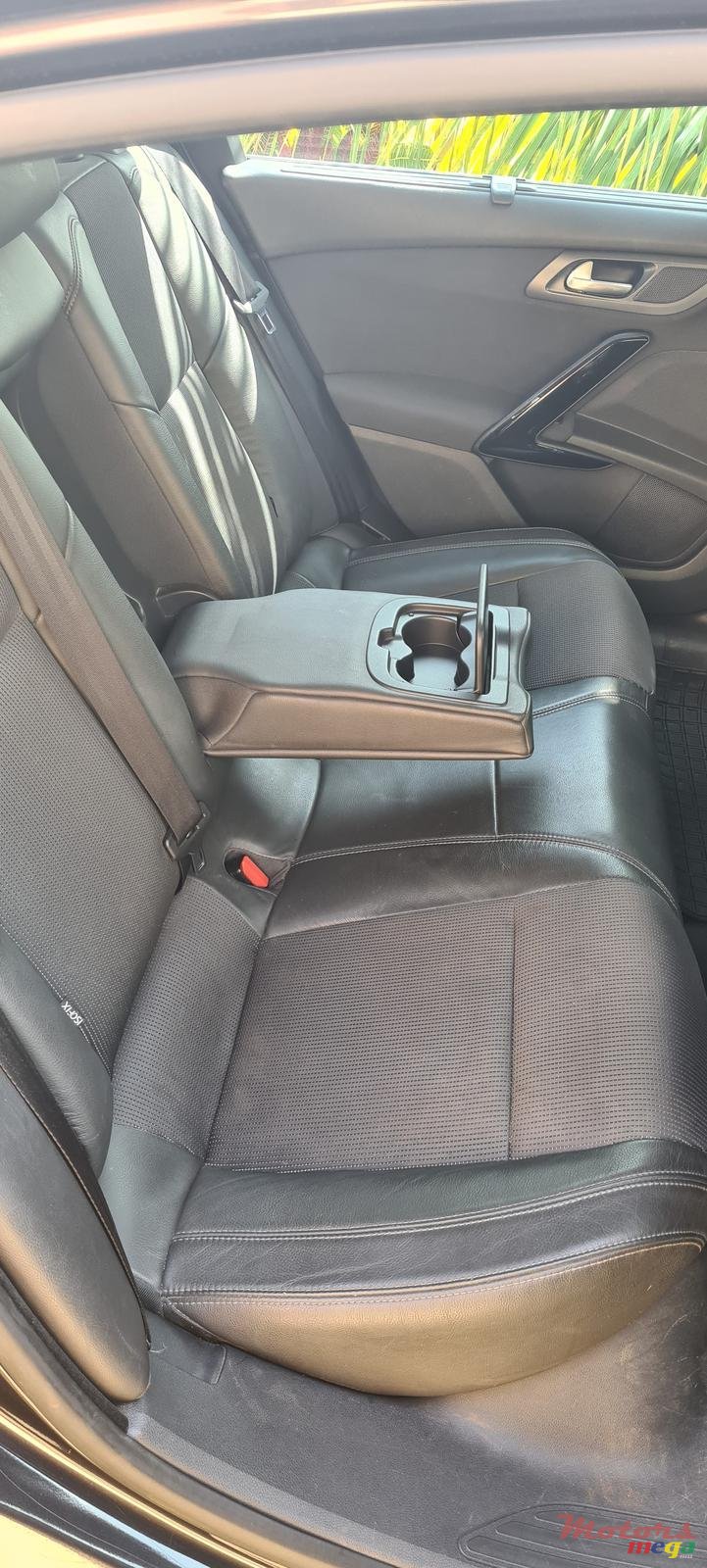 2014' Peugeot 508 photo #5