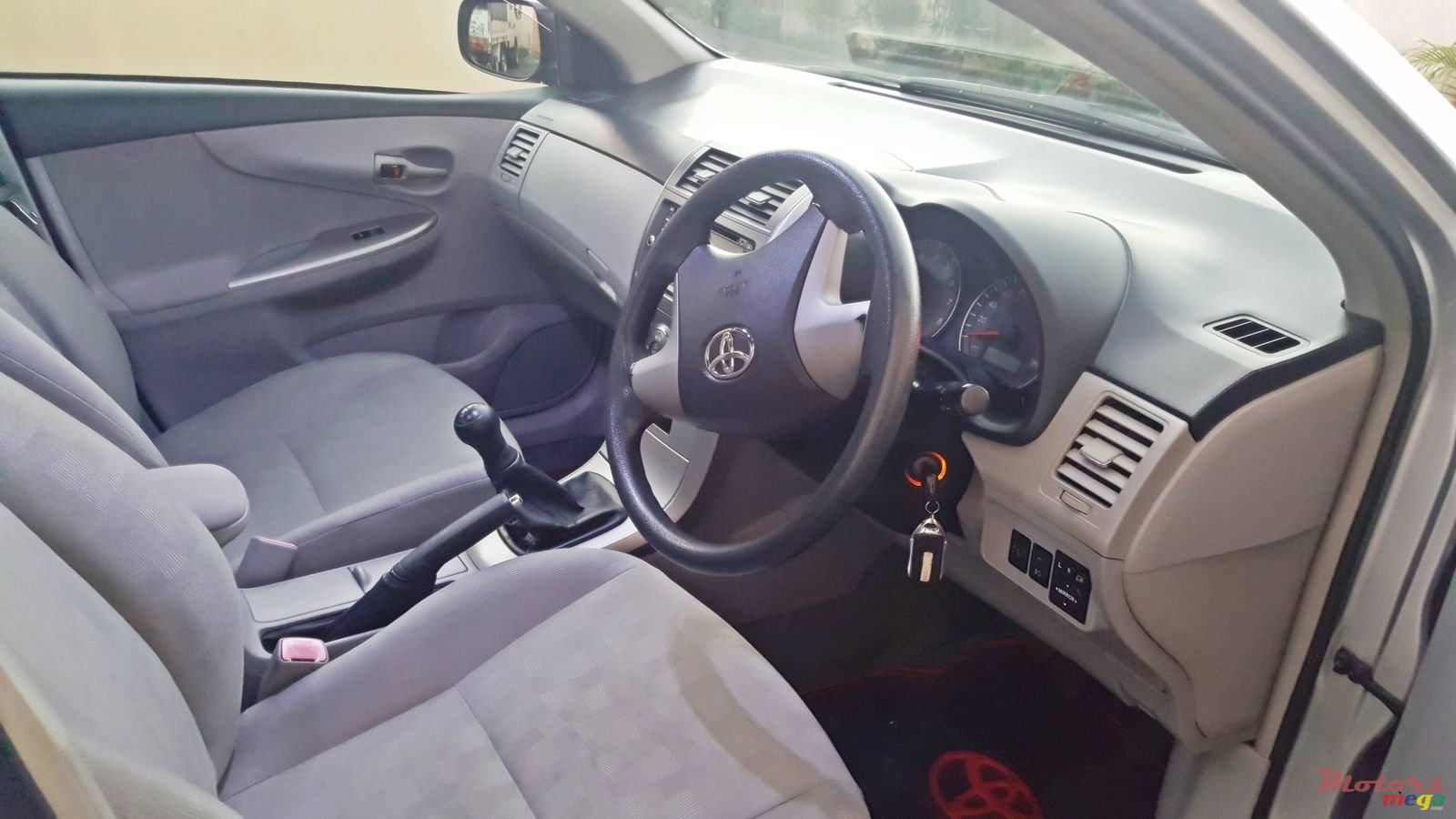 2008' Toyota Axio photo #4