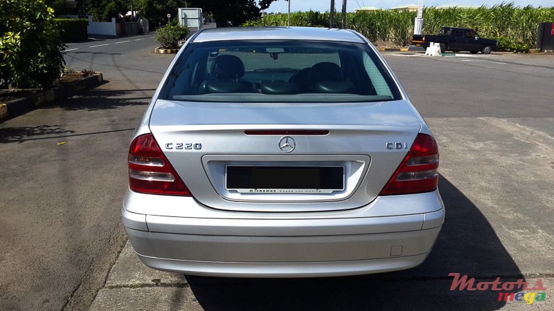 2003' Mercedes-Benz C-Class photo #7