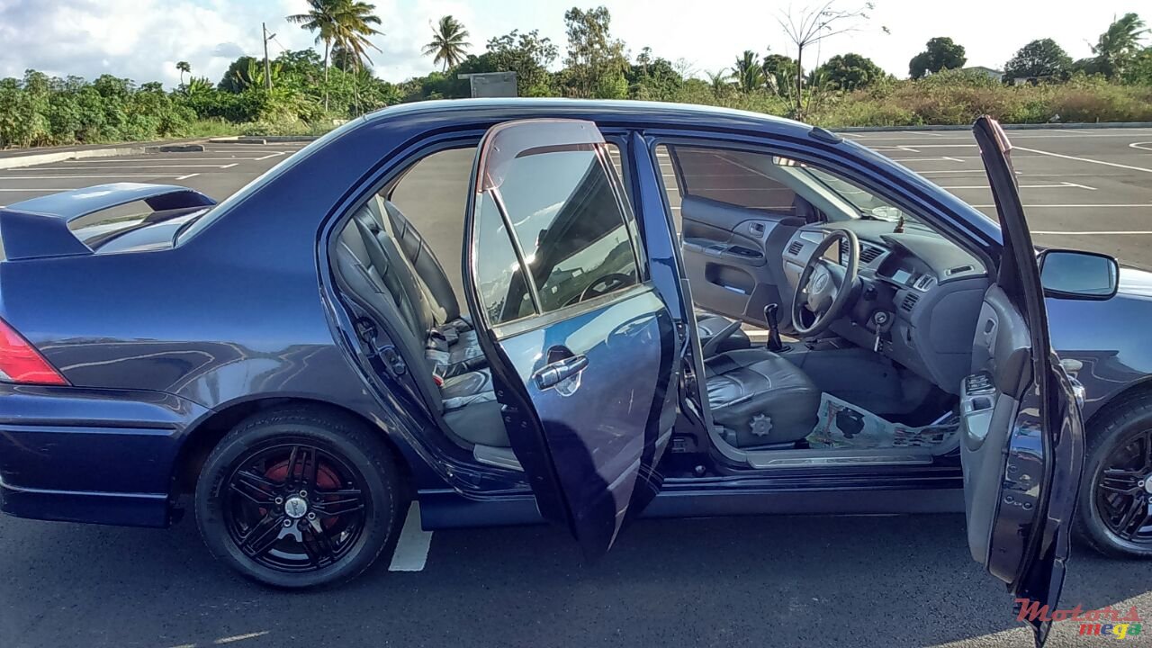 2003' Mitsubishi Lancer KG 18 photo #1