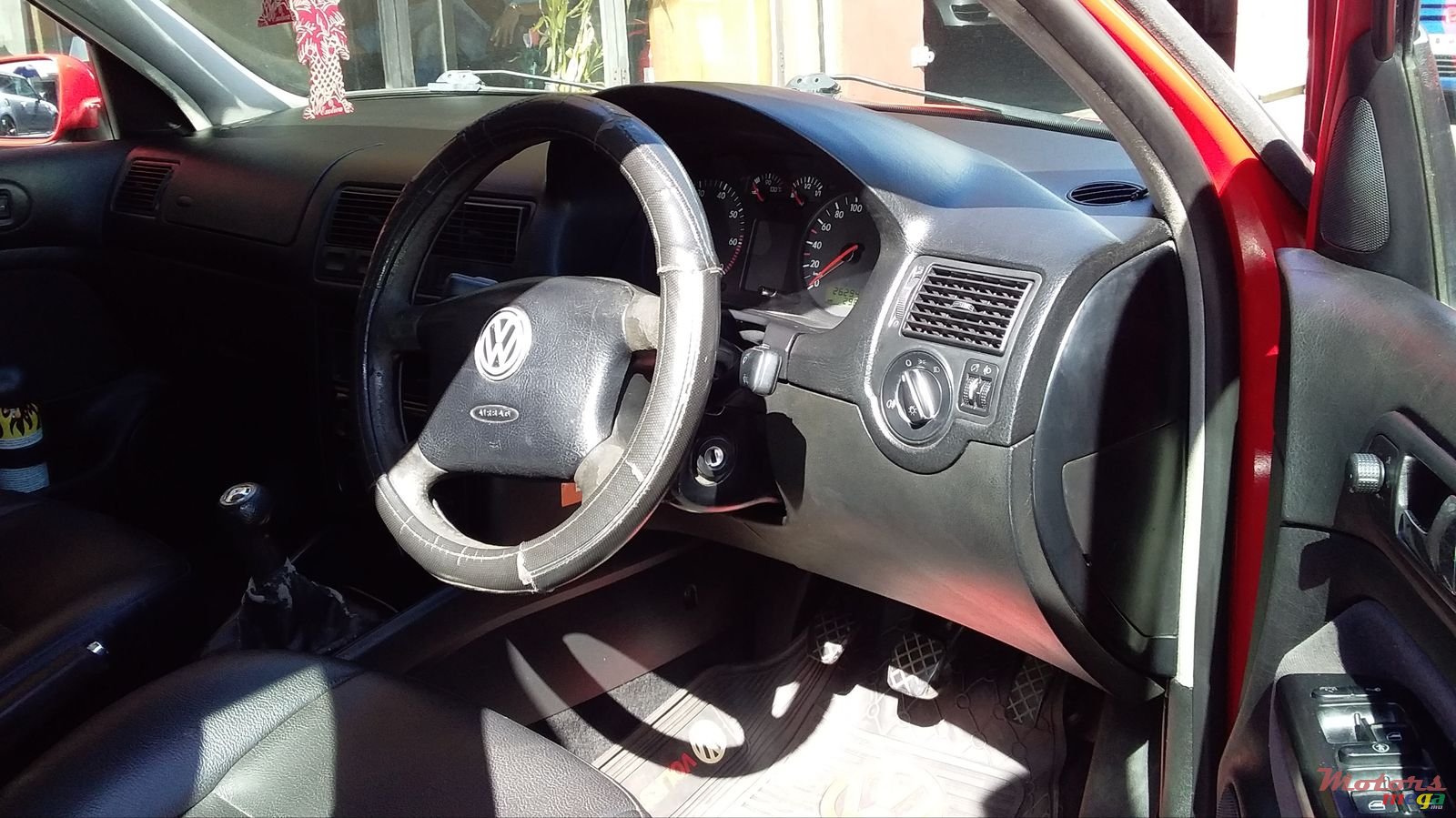 1999' Volkswagen Golf IV photo #3