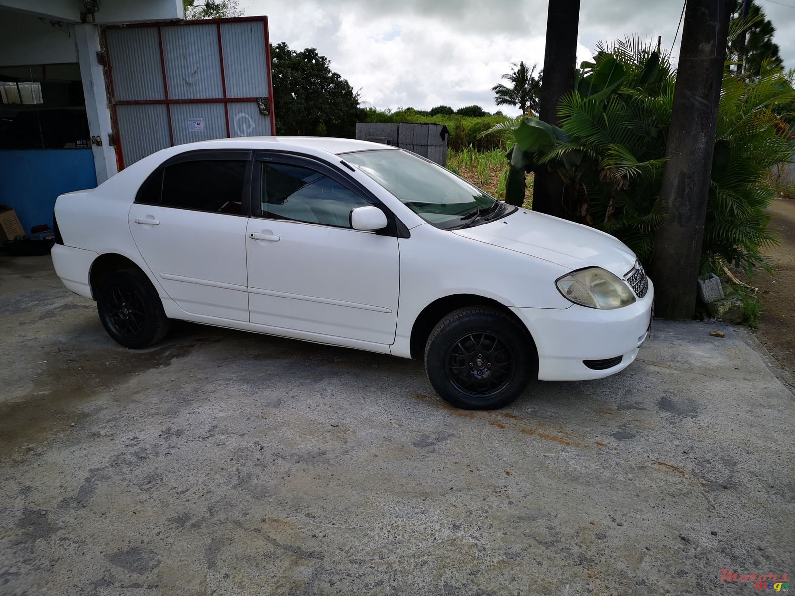 2000' Toyota photo #1