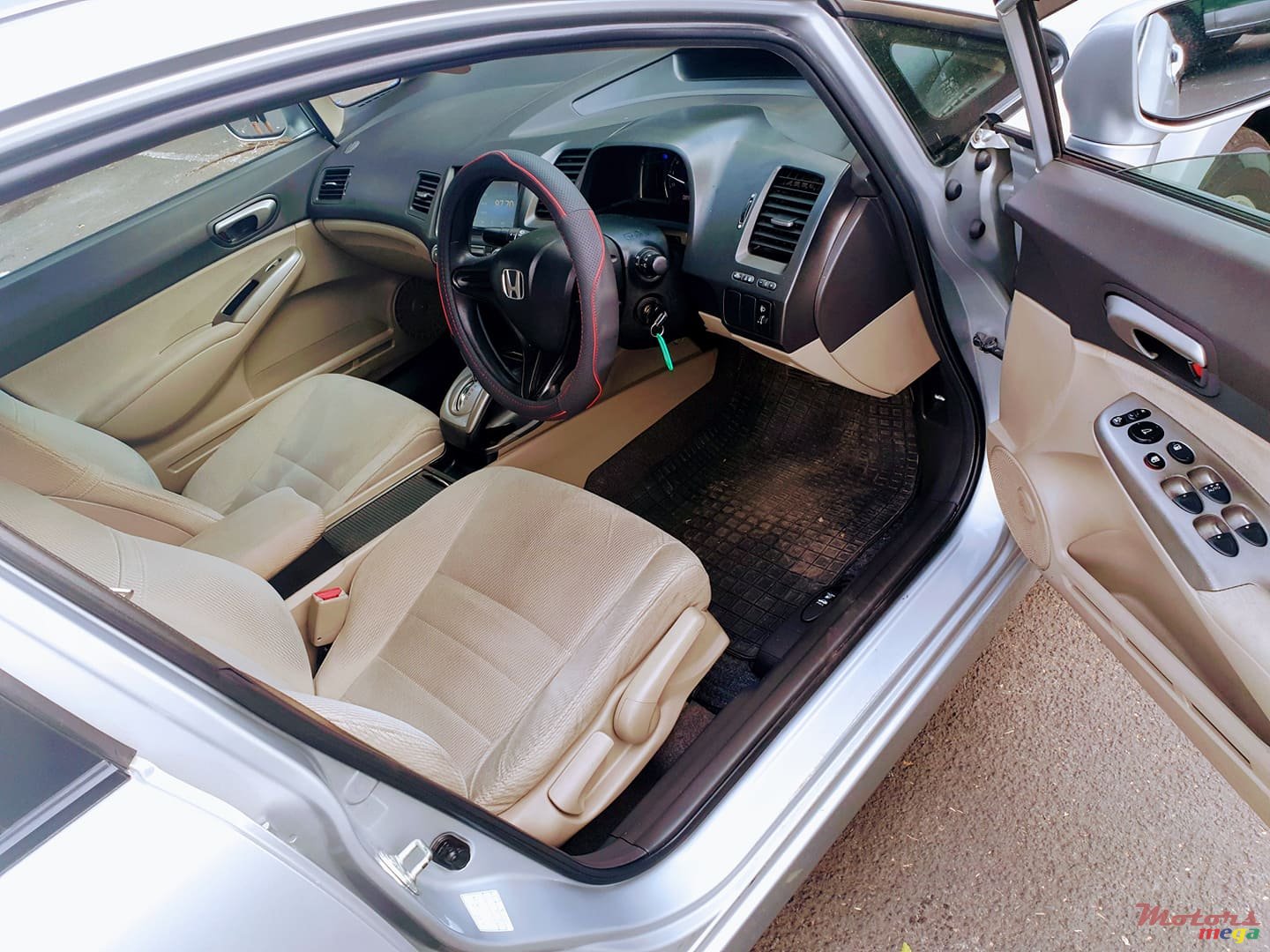 2010' Honda Civic Hybrid photo #4