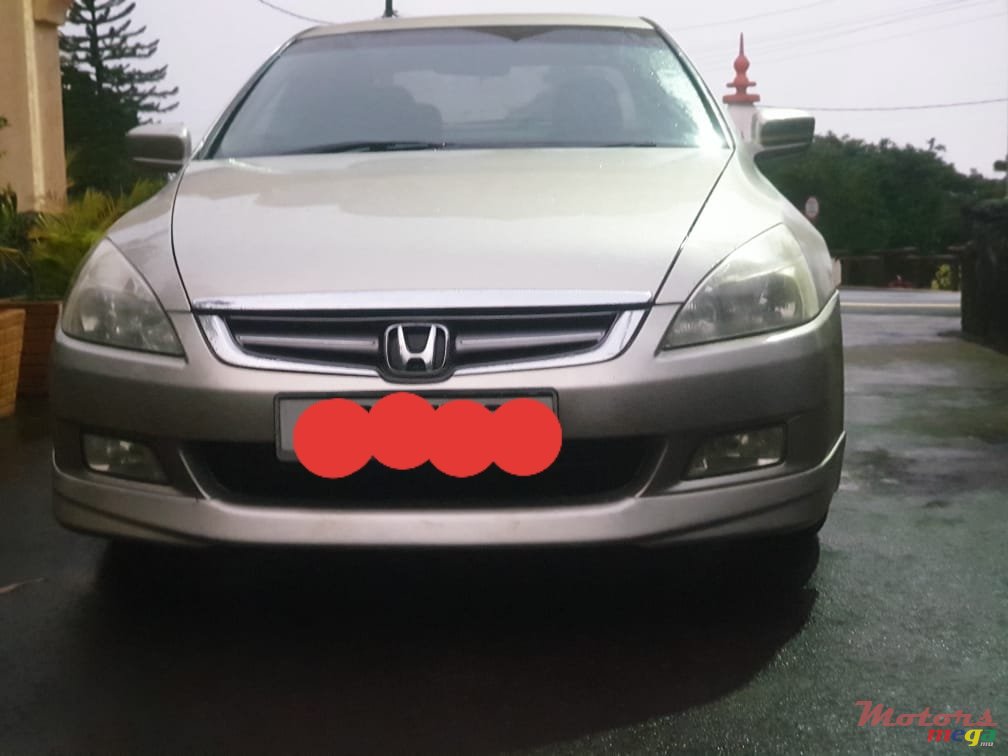 2006' Honda Accord photo #1