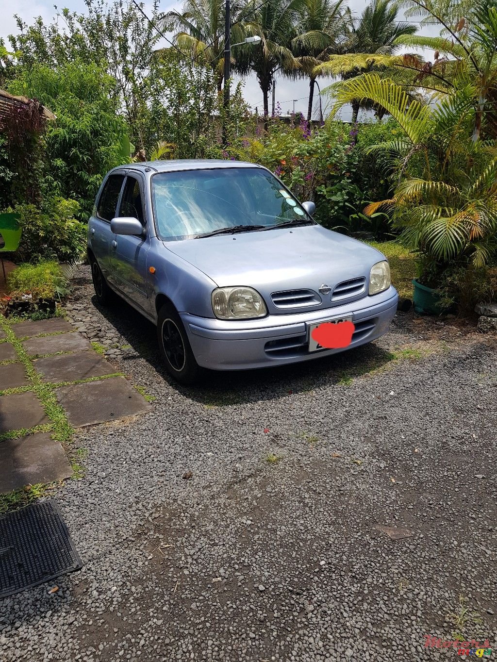 2001' Nissan March photo #1