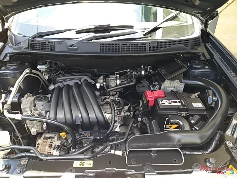 2007' Nissan Qashqai 1.6L photo #6