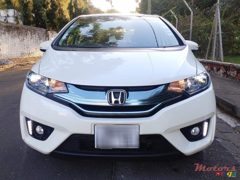 2015' Honda Fit photo #2