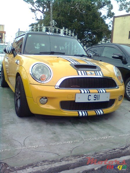 2007' MINI Cooper S JCW 220 hp photo #2