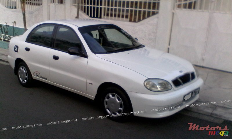 2000' Daewoo Lanos photo #1