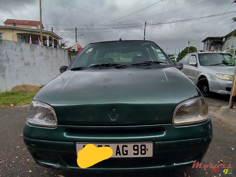 1998' Renault Clio photo #7