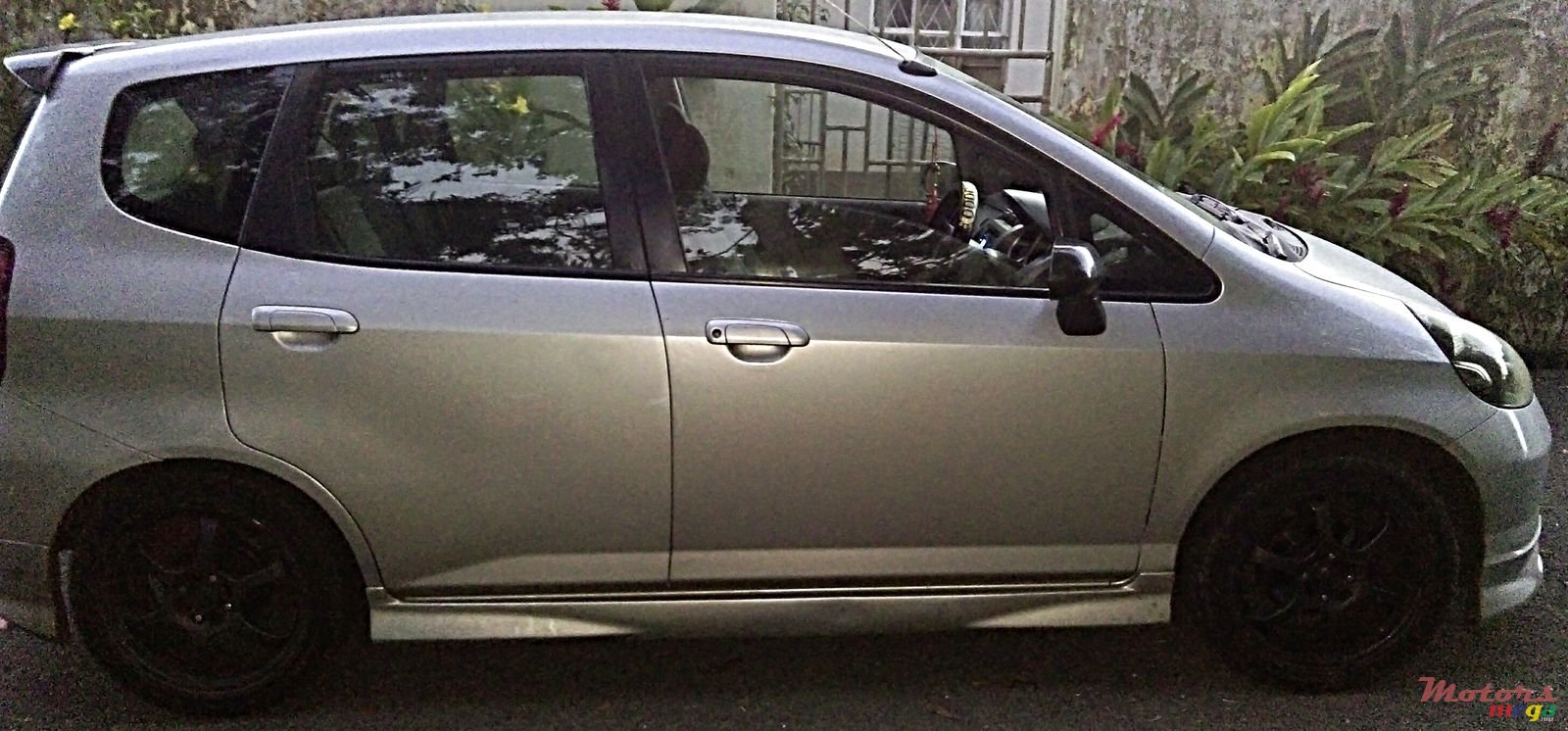 2003' Honda Fit photo #3