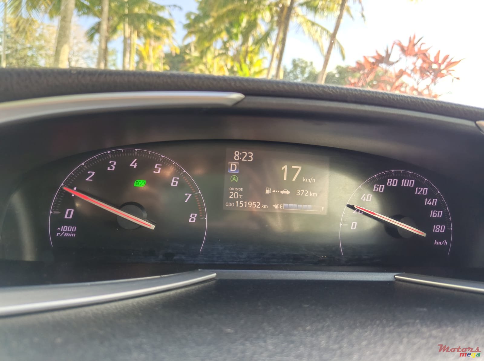 2016' Toyota Sienna photo #5