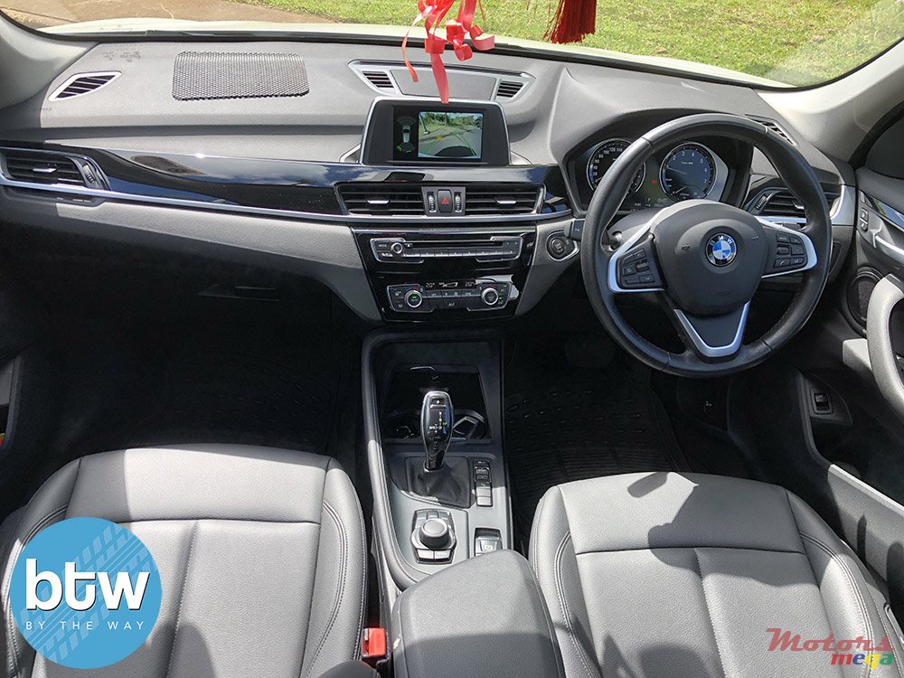 2019' BMW X1 photo #7