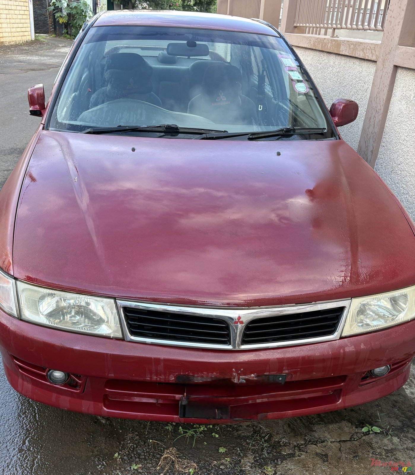 2000' Mitsubishi Lancer photo #1