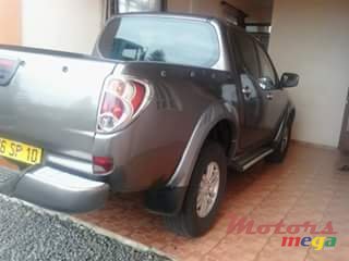 2010' Mitsubishi Triton SPORTERO 3.0L TDI TURBO 4/4 photo #1