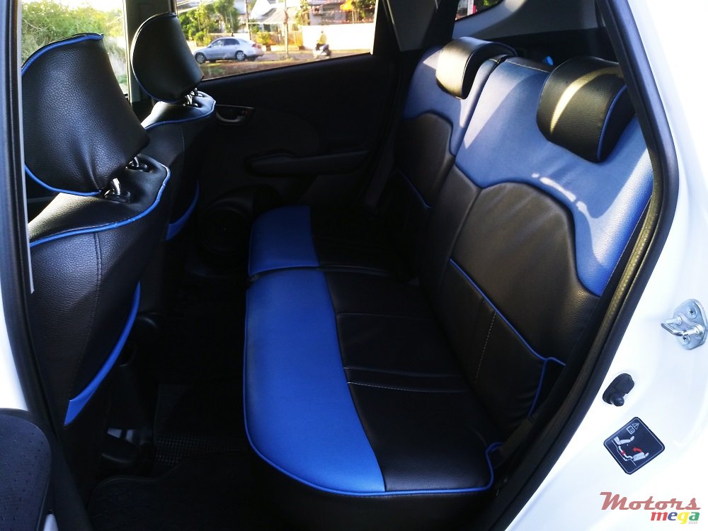 2008' Honda FIT 1.3 photo #7