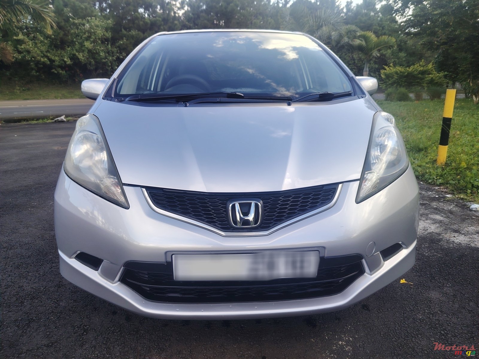 2010' Honda Fit 1330cc auto photo #5