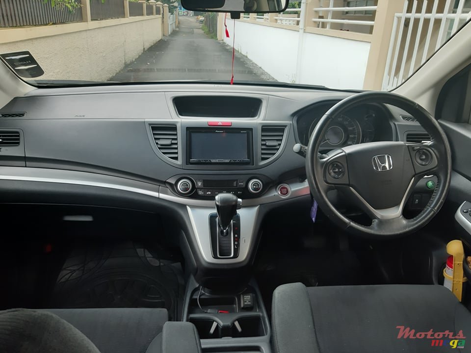 2012' Honda CR-V photo #1