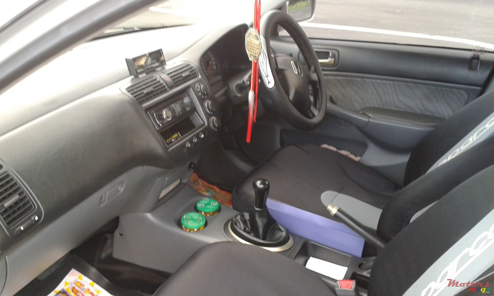 2002' Honda Civic VTI photo #4