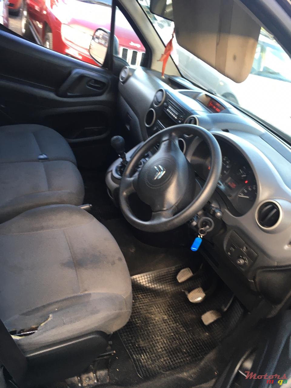 2014' Citroen Berlingo photo #5