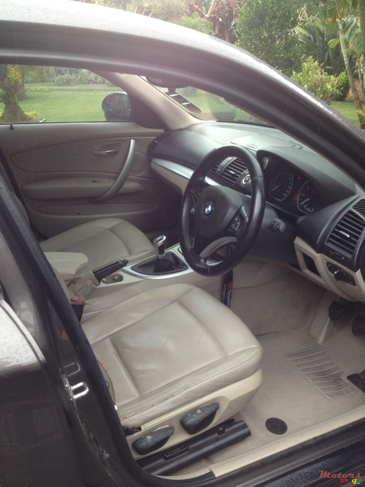 2008' BMW 1 Series photo #3