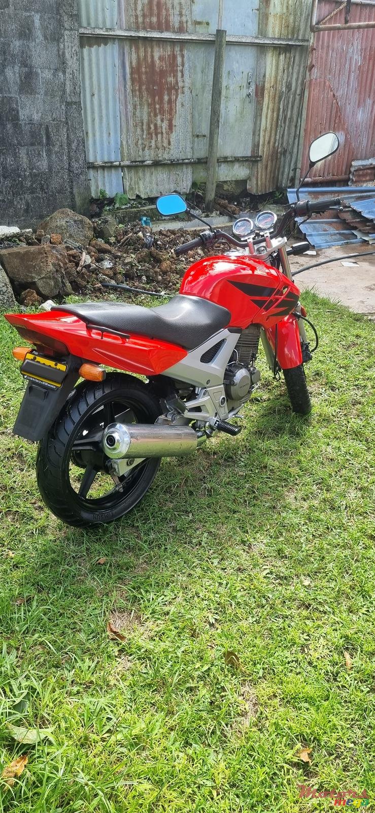 2011' Honda CBX 250 TWISTER photo #4