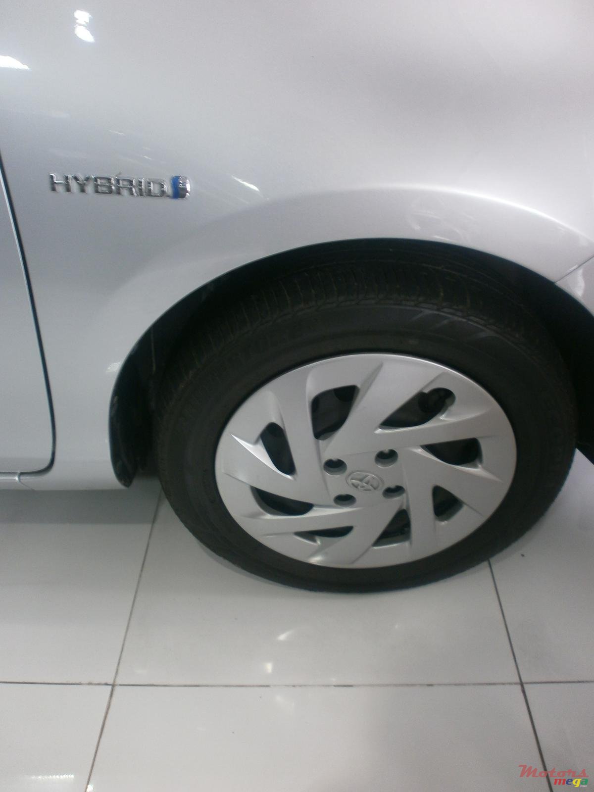 2016' Toyota Aqua photo #5