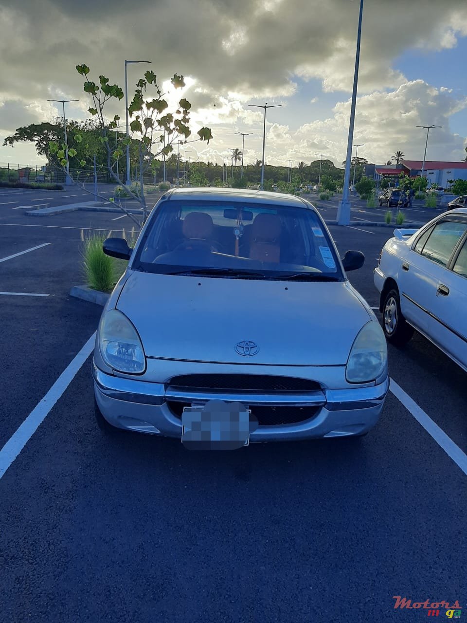 1999' Toyota No photo #3