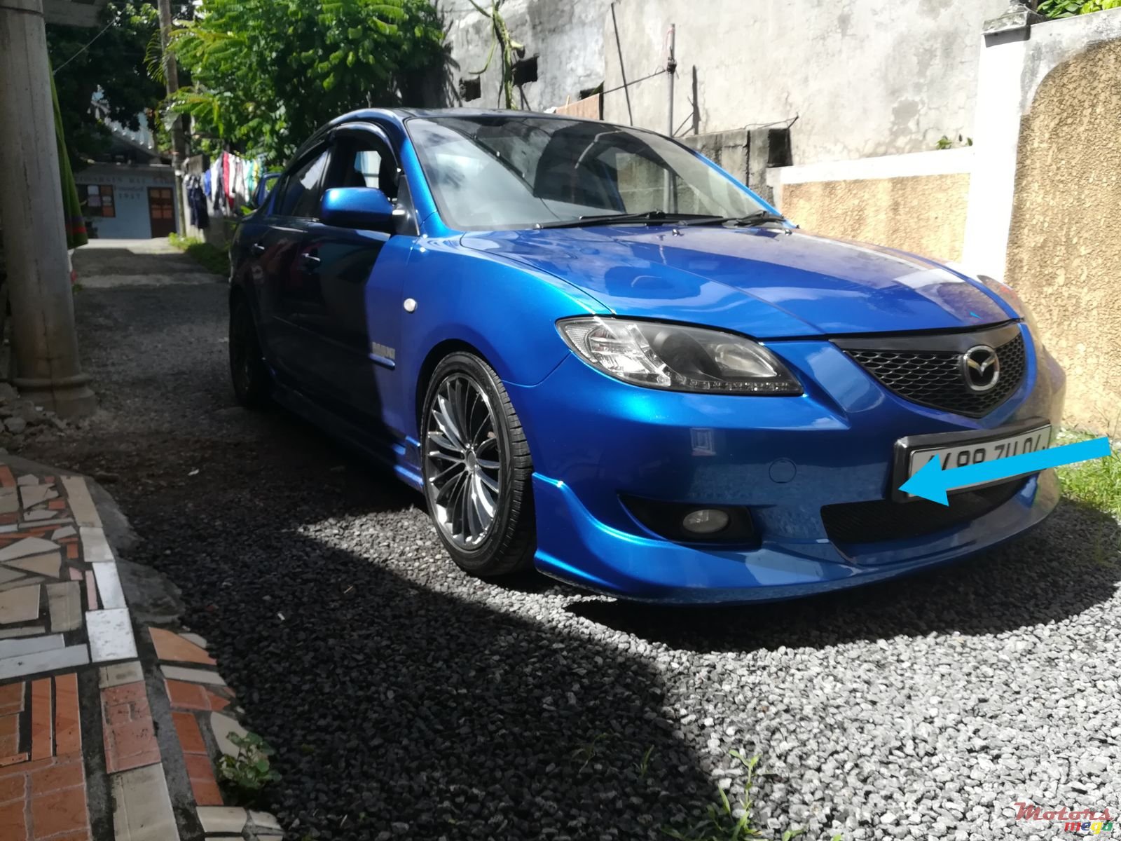 2004' Mazda 3 photo #5