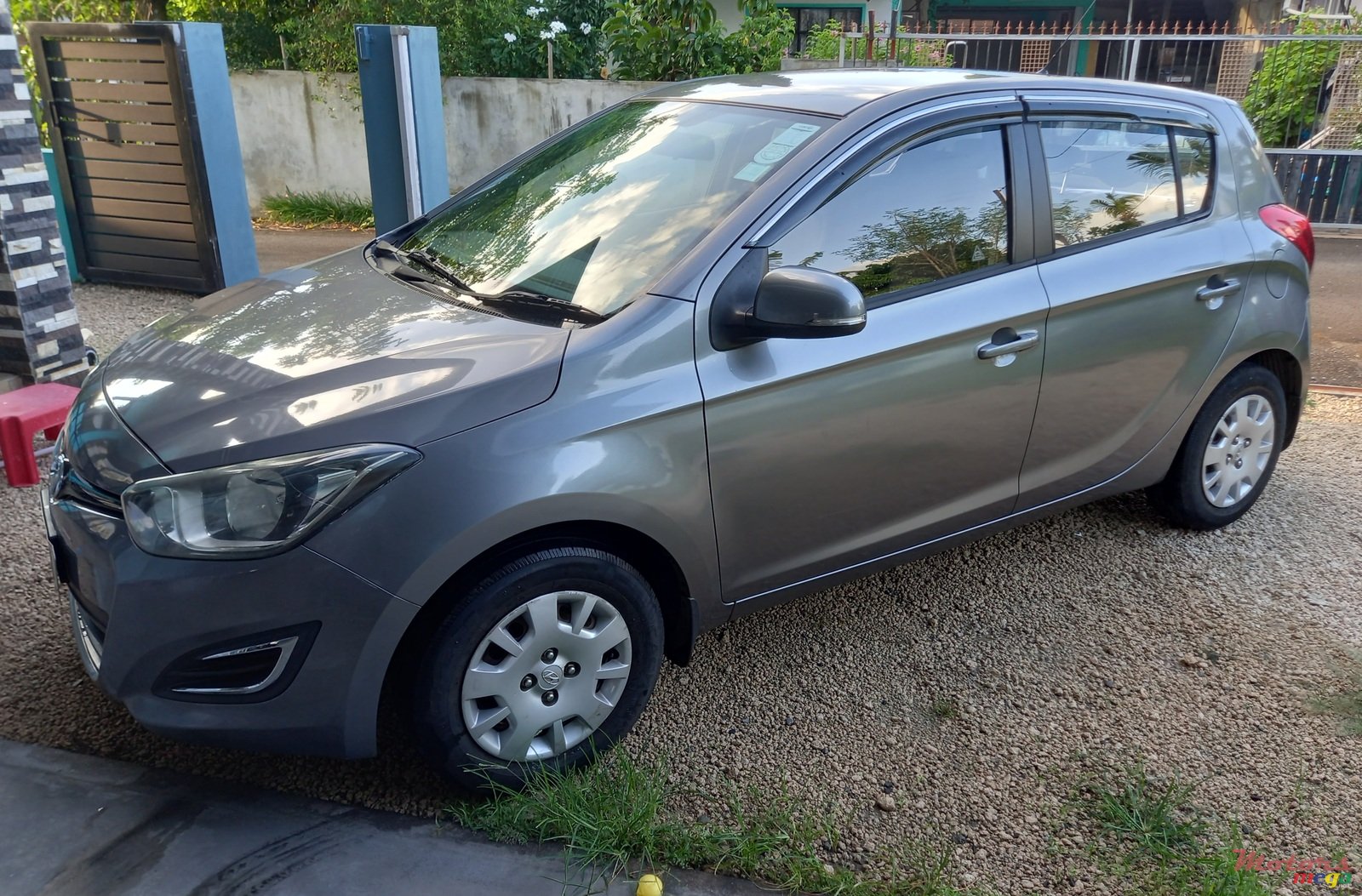 2014' Hyundai i20 Manual photo #3