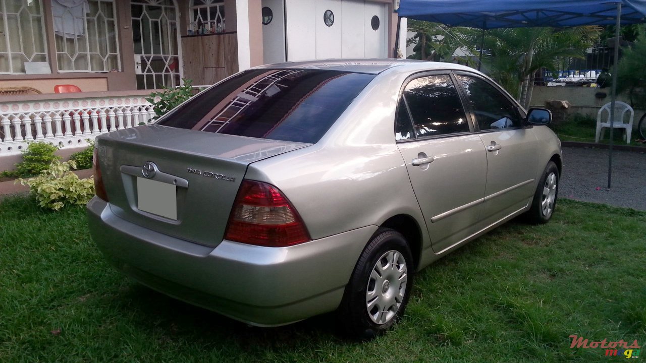 2001' Toyota photo #1