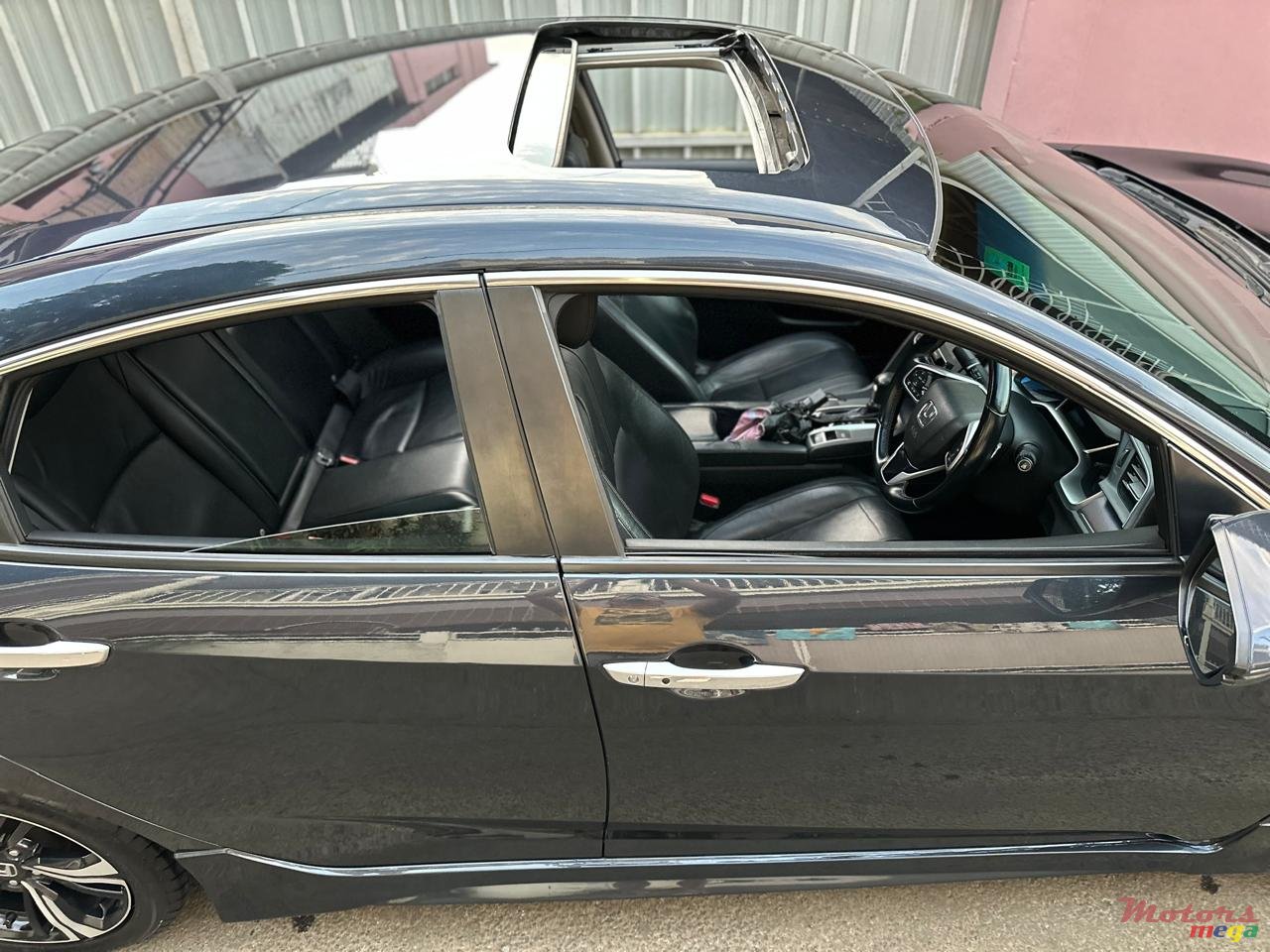 2017' Honda Civic photo #2