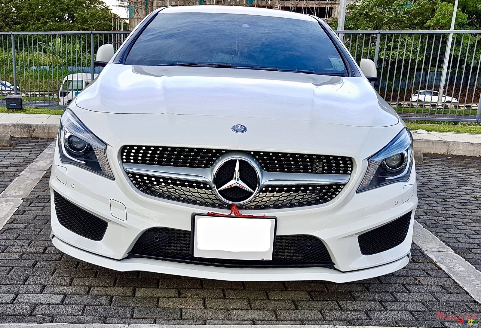 2014' Mercedes-Benz CLA 180 photo #6