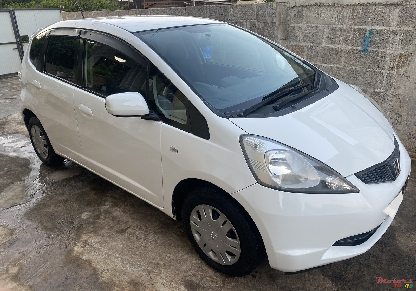 2008' Honda Fit photo #2