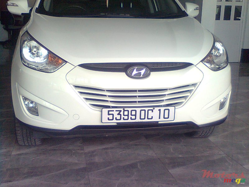 2010' Hyundai photo #1