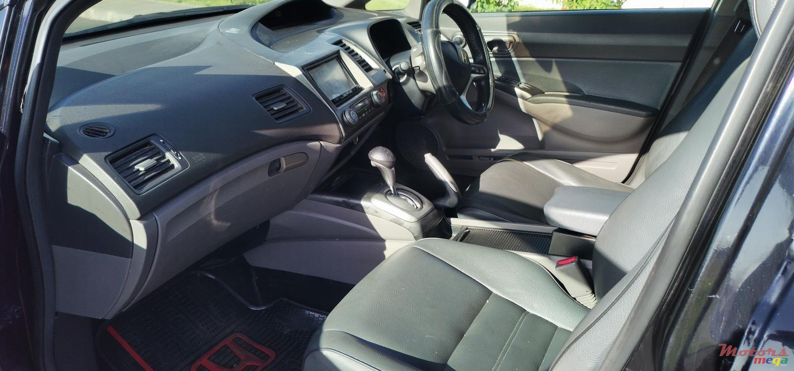 2008' Honda Civic photo #6