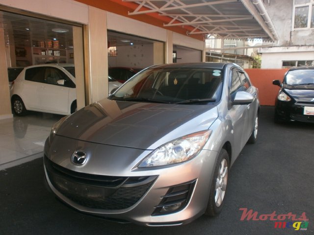 2010' Mazda 3 1.6 v grade  Activematic photo #2