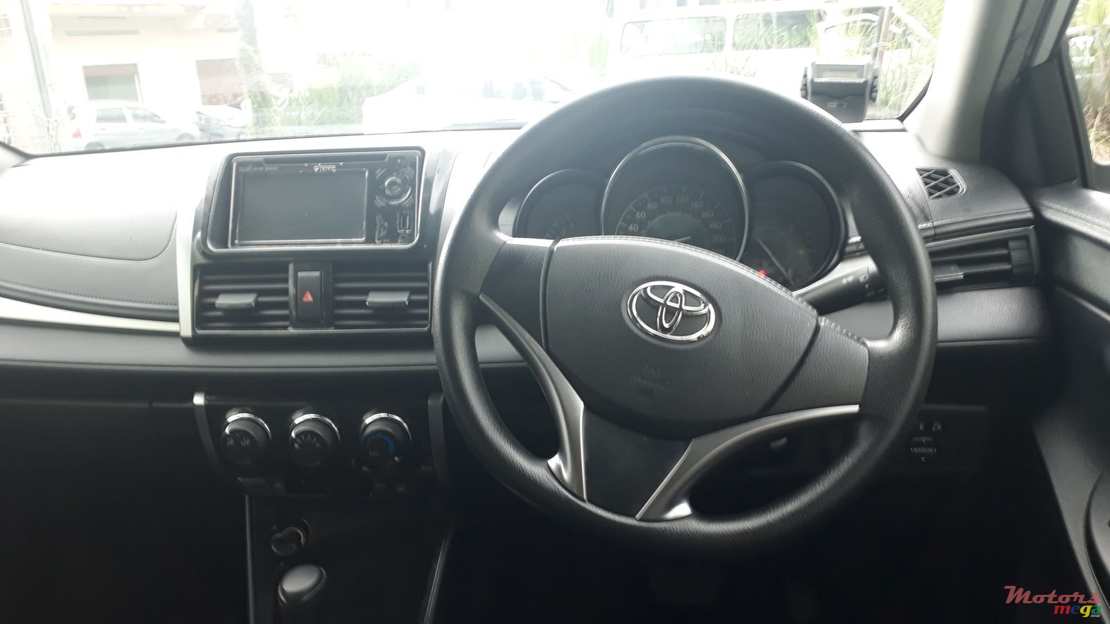 2016' Toyota Yaris Vios photo #5