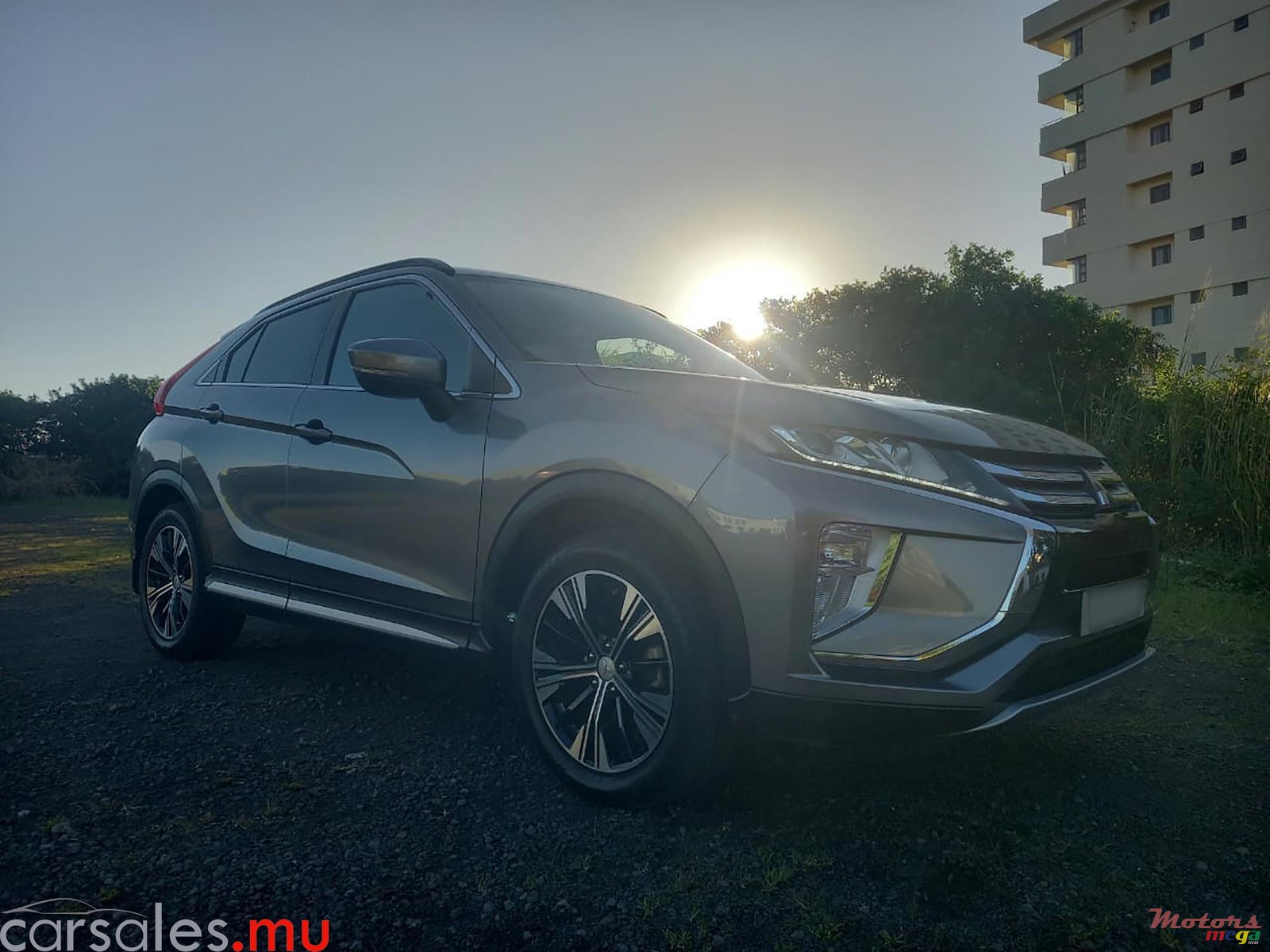 2020' Mitsubishi Eclipse Cross 1.5T photo #2