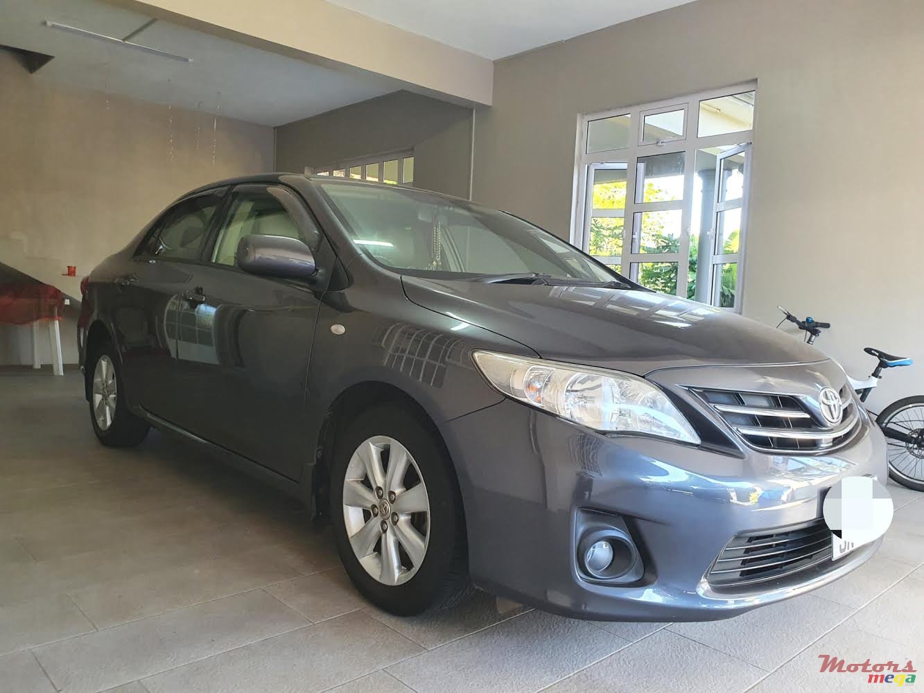 2012' Toyota Corolla photo #2