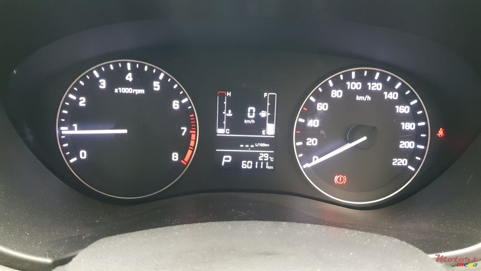 2016' Hyundai i20 Automatic photo #7