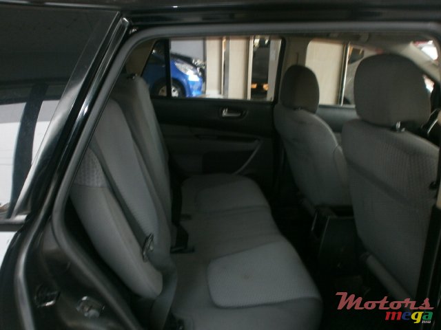 2007' Nissan Wingroad photo #6