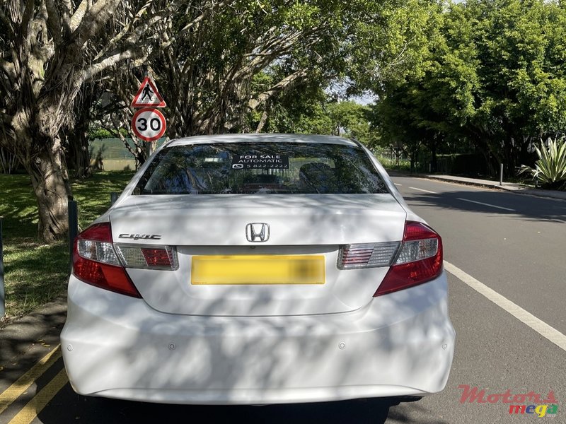 2015' Honda Civic photo #2