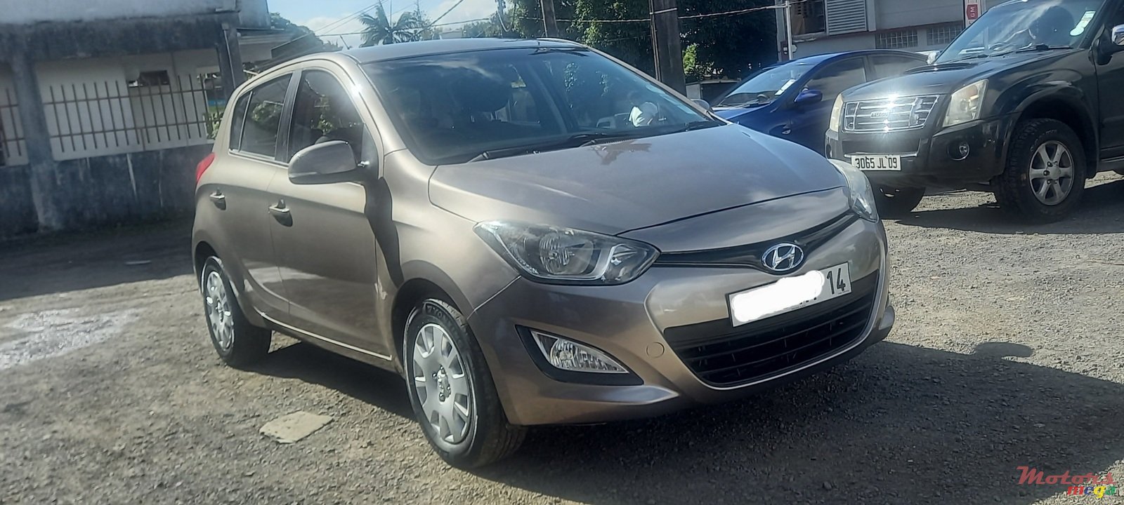 2014' Hyundai i20 photo #2