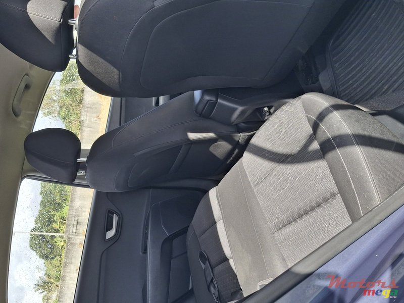 2018' Kia Rio photo #6
