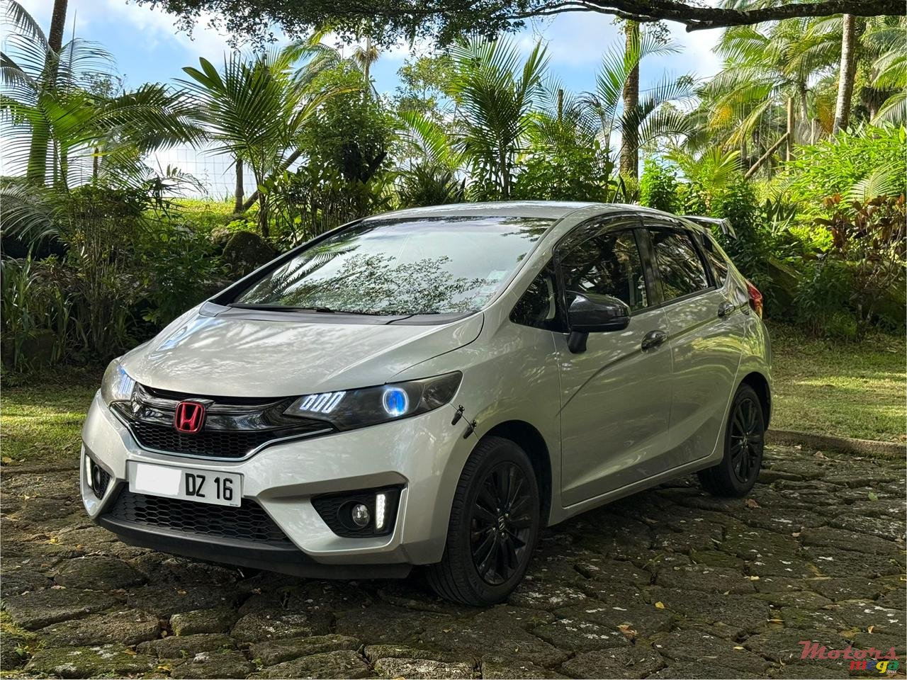 2016' Honda Fit photo #3