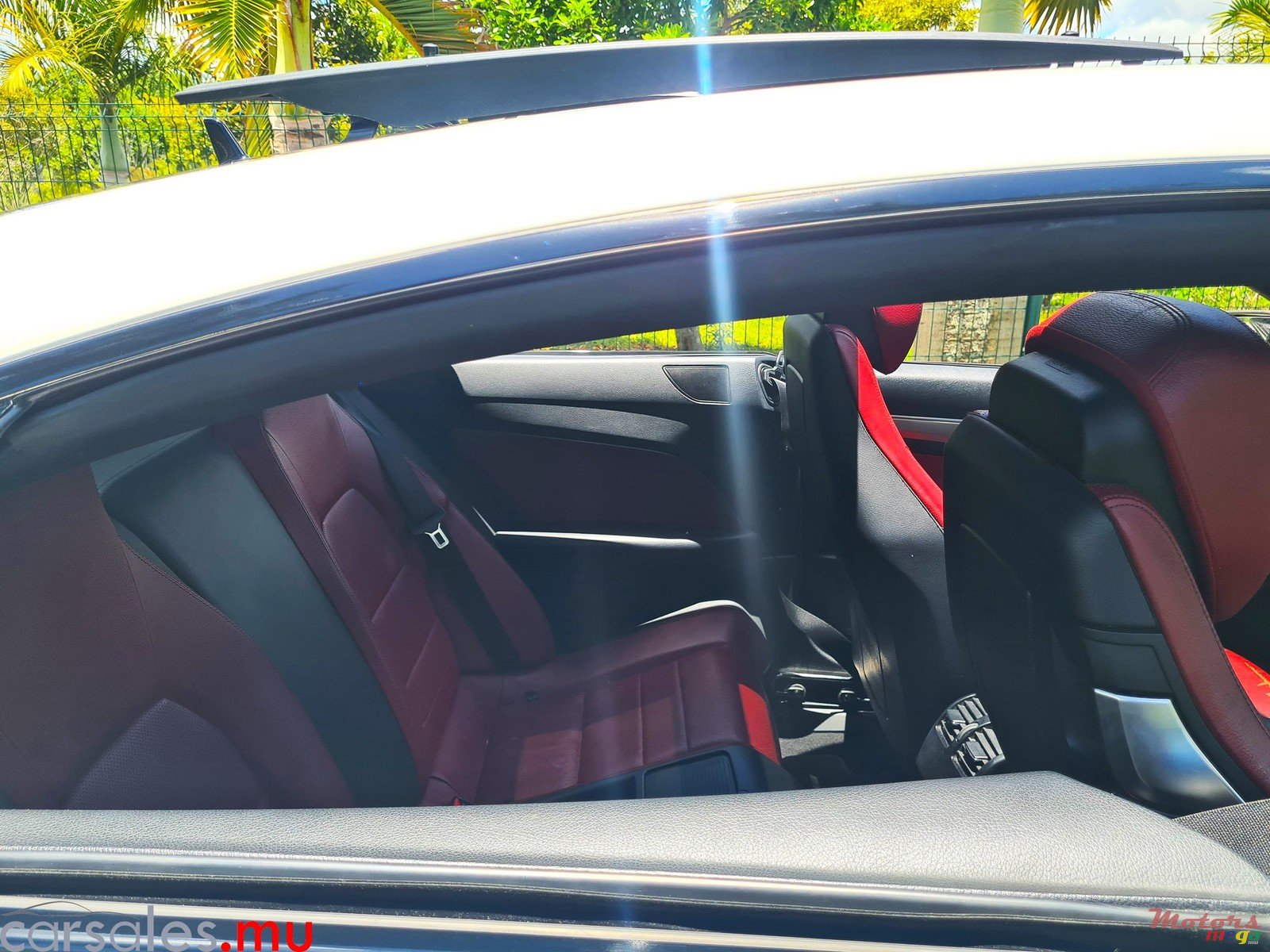 2015' Mercedes-Benz E 200 AMG Coupe 2.0 photo #5