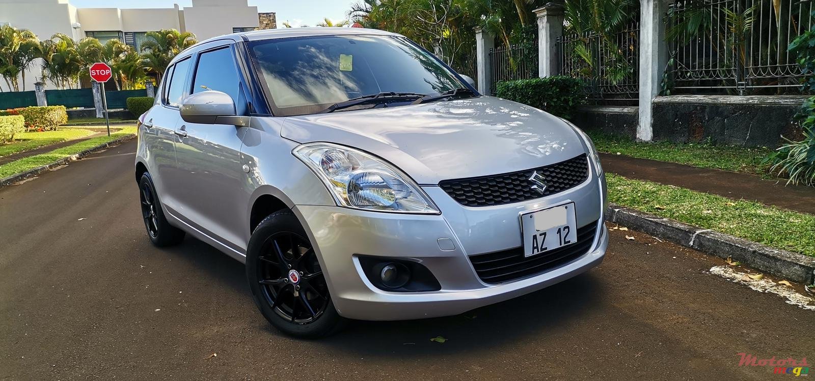 2012' Suzuki Swift photo #1
